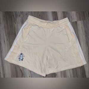 Womens Size L Adidas x Lilo & Stitch Beige Boucle Shorts HT3944 Medium